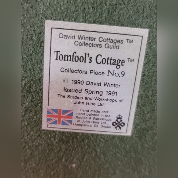 Tom Fools Cottage David Winter Cottages TOM FOOL'S COTTAGE #9 ISSUED 1991 - Picture 7 of 10